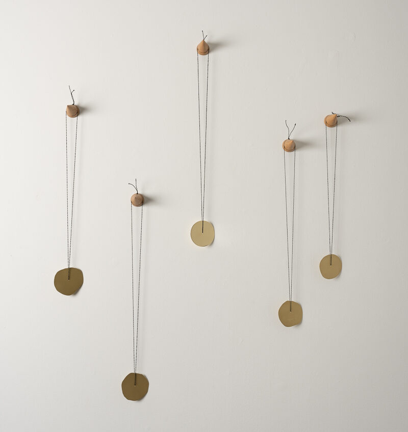 This image has an empty alt attribute; its file name is Pendant-instal.jpg